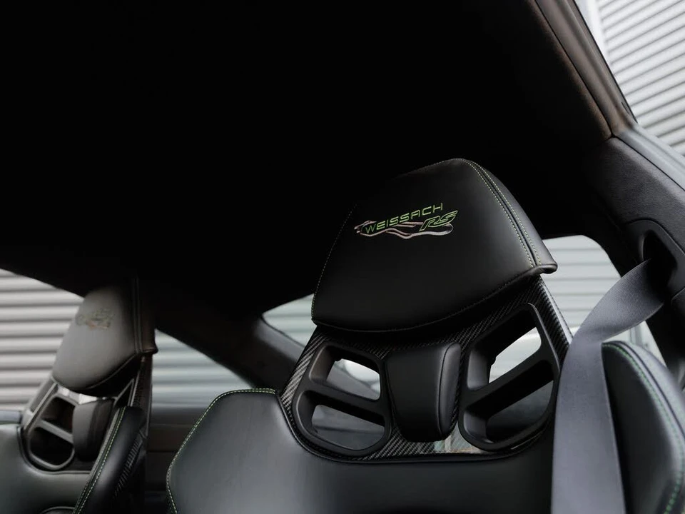 2024 Porsche 992 GT3 RS - Image 17 of 31