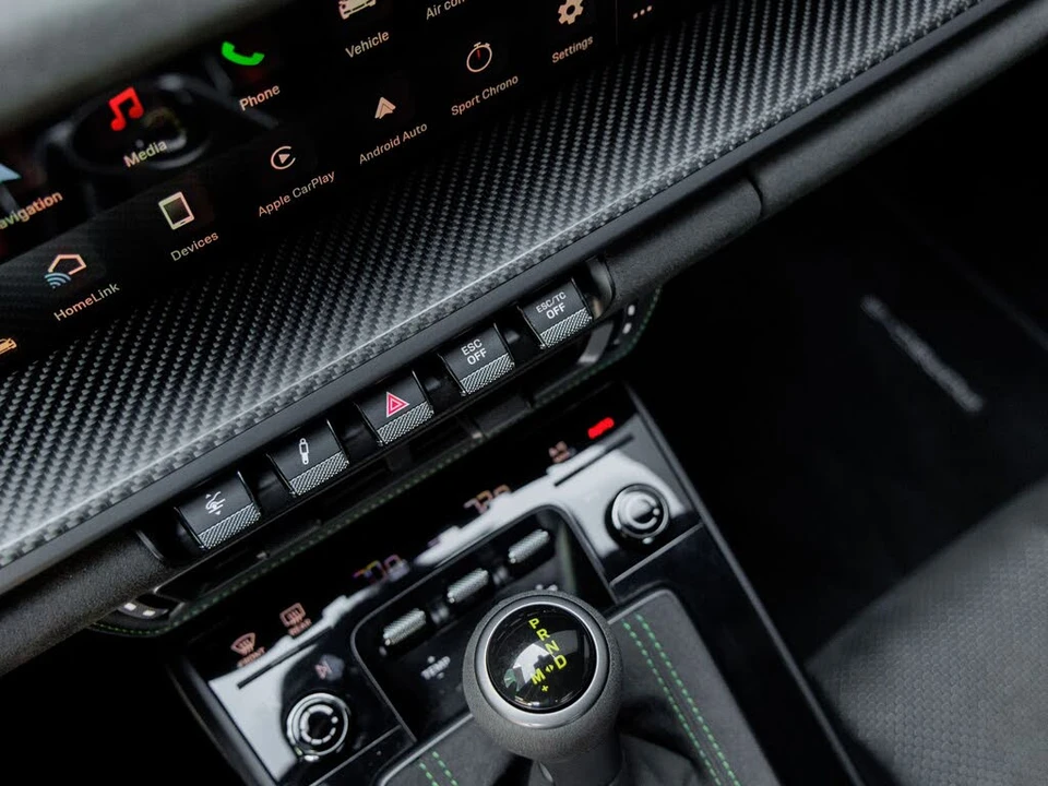 2024 Porsche 992 GT3 RS - Image 25 of 31