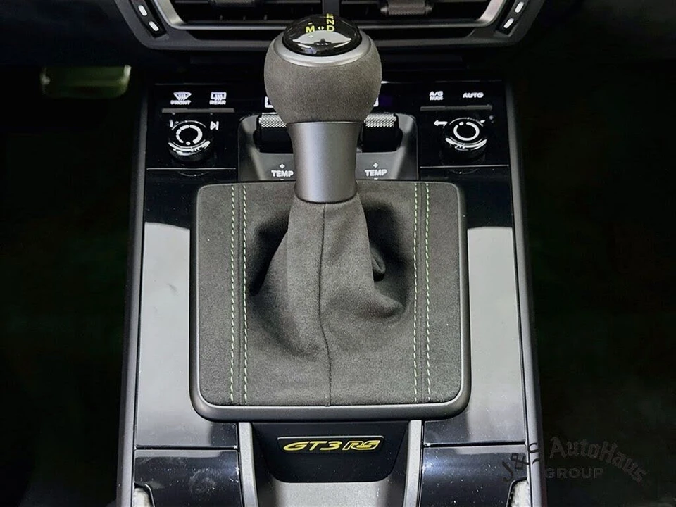2024 Porsche 992 GT3 RS - Image 22 of 31