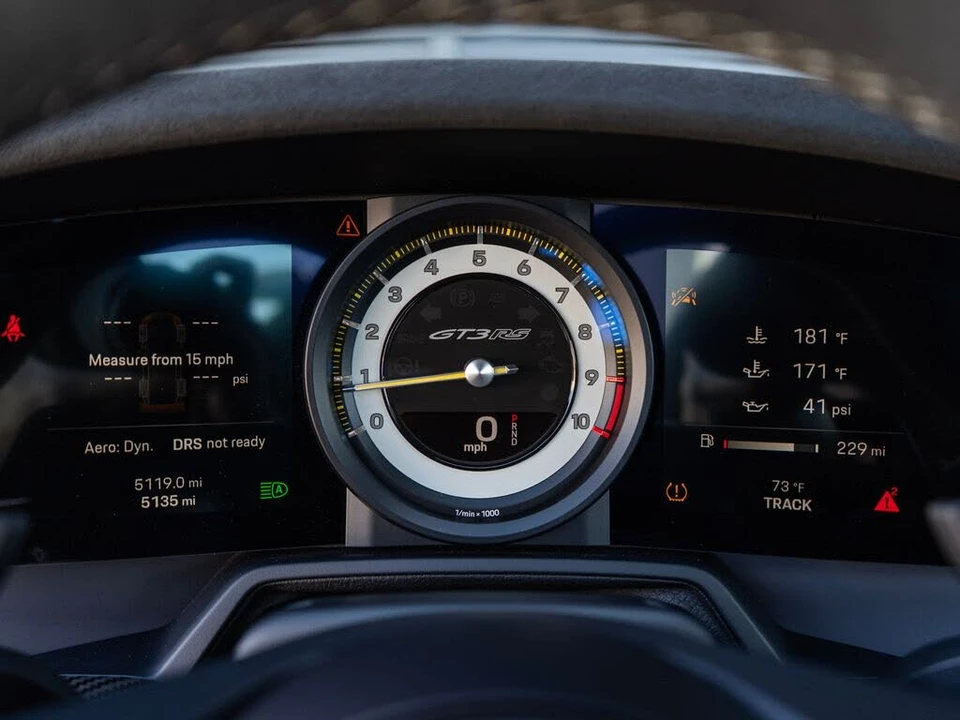 2024 Porsche 992 GT3 RS - Image 19 of 31