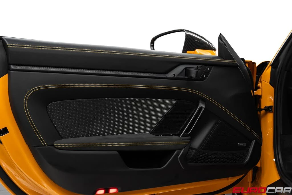 2024 Porsche 992 GT3 RS - Image 27 of 31