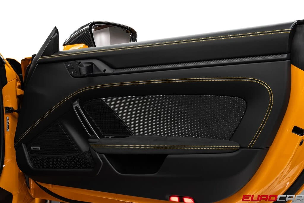 2024 Porsche 992 GT3 RS - Image 28 of 31