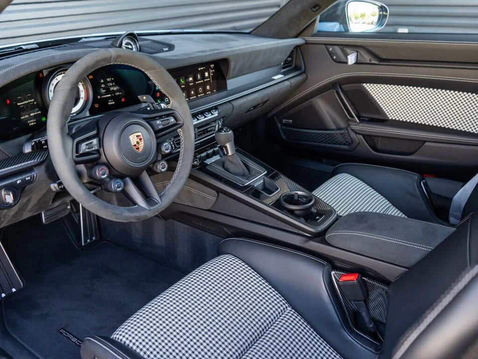 2024 Porsche 992 GT3 RS - Image 5 of 31