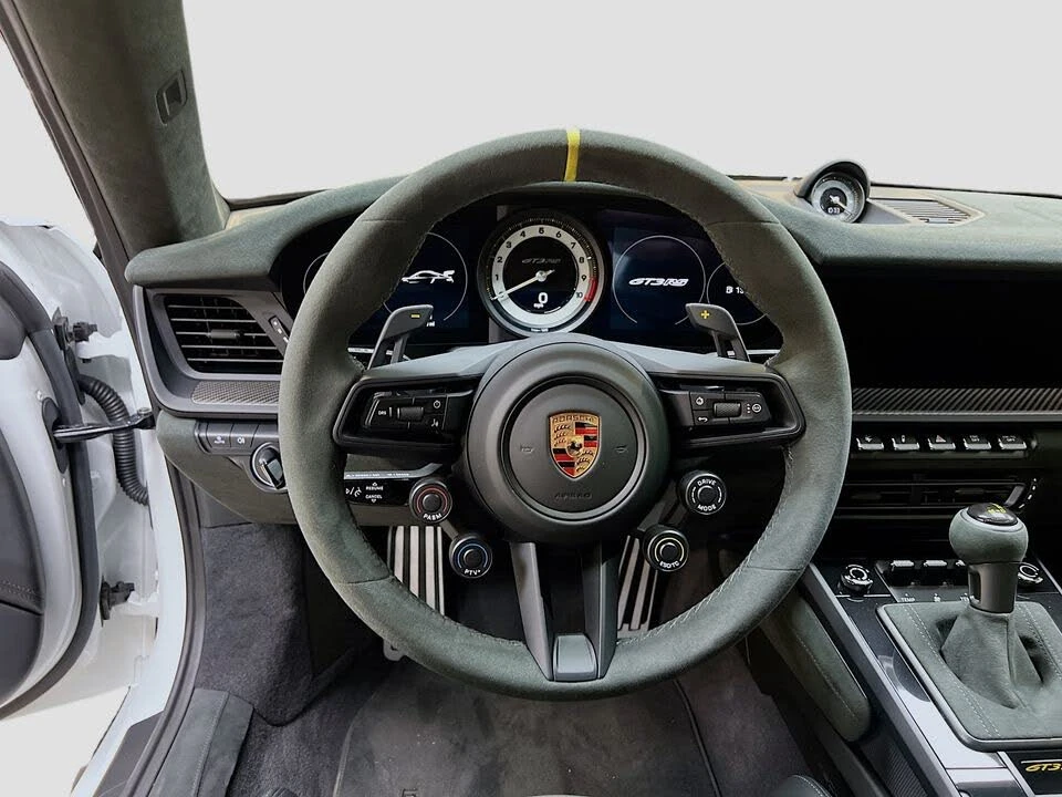 2024 Porsche 992 GT3 RS - Image 12 of 31