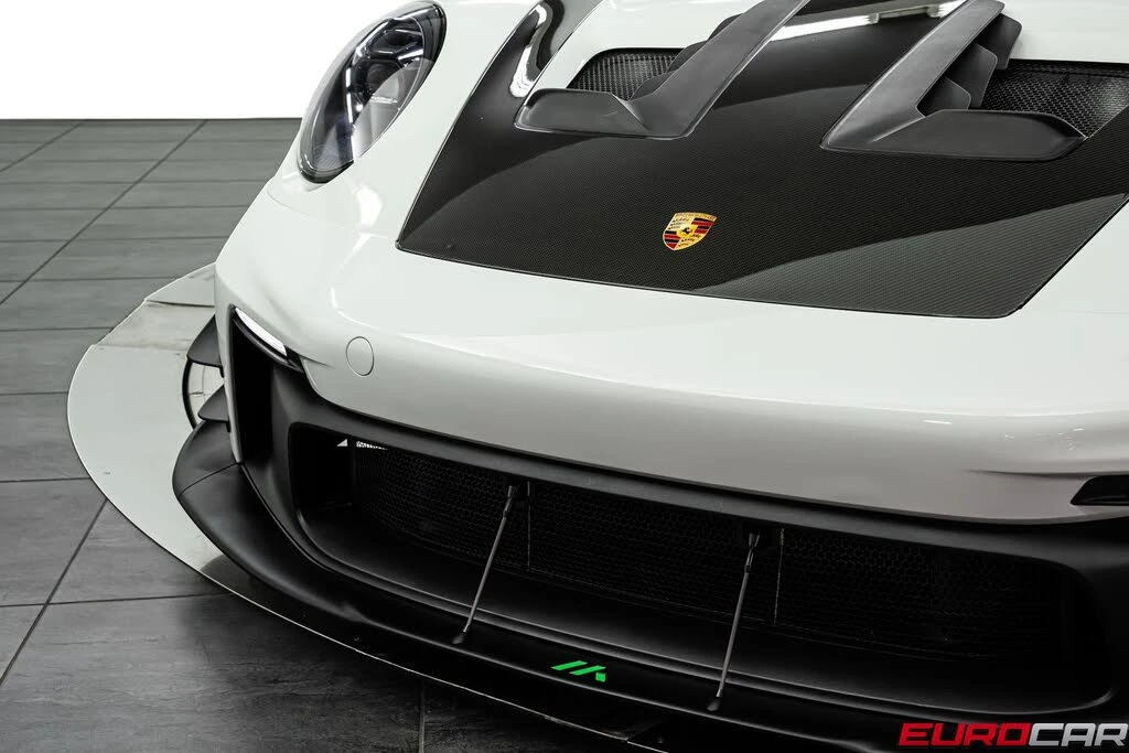 2024 Porsche 992 GT3 RS - Image 10 of 31