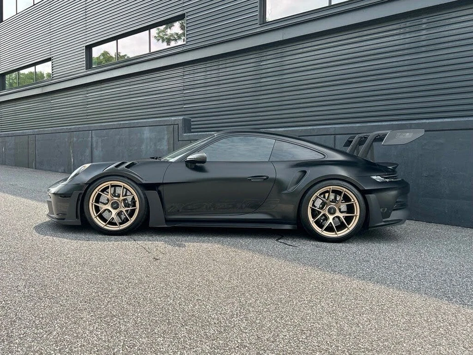 2024 Porsche 992 GT3 RS - Image 7 of 29
