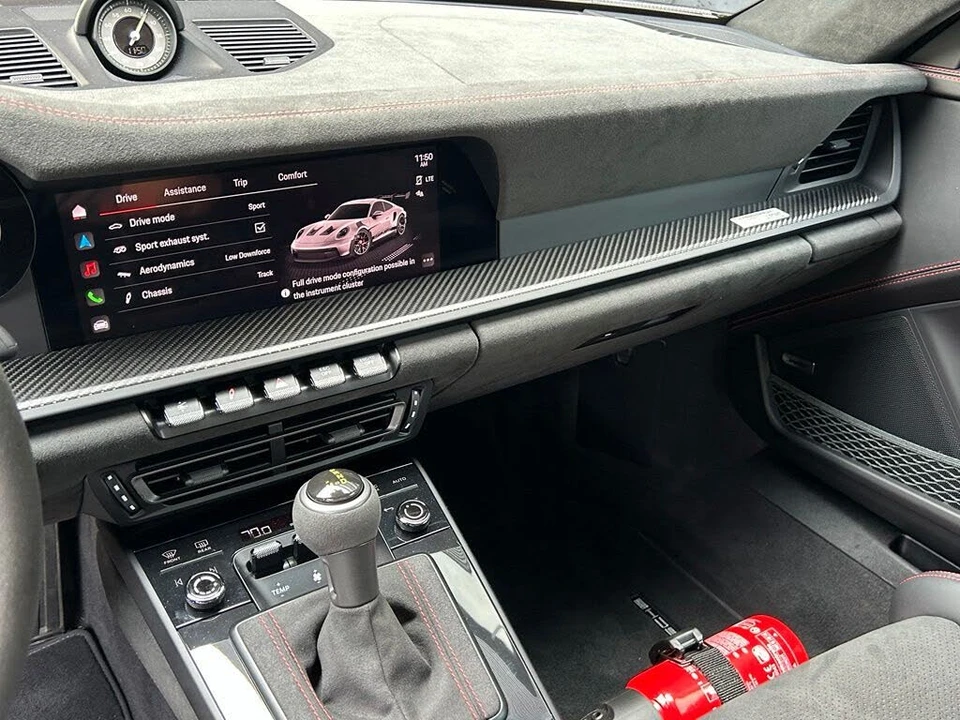 2024 Porsche 992 GT3 RS - Image 28 of 29