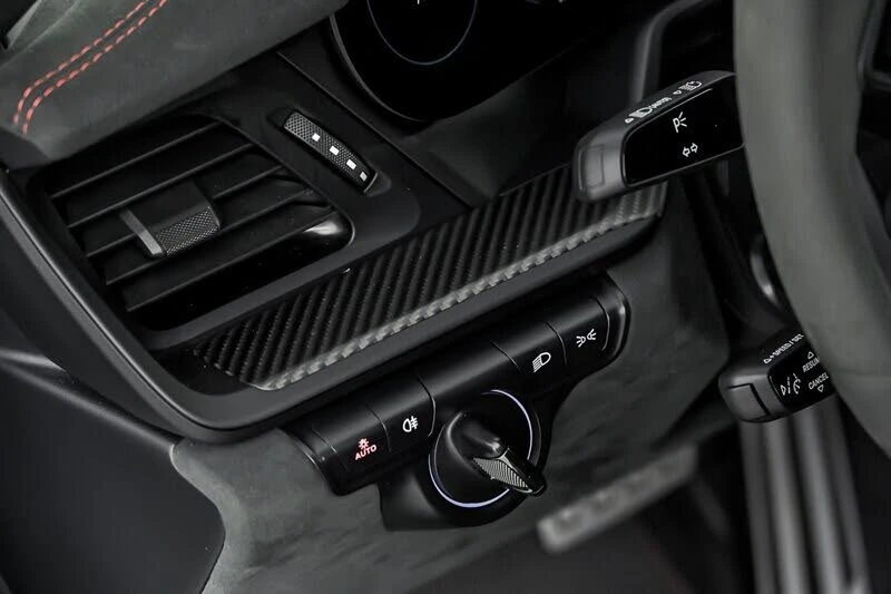 2024 Porsche 992 GT3 RS - Image 26 of 31