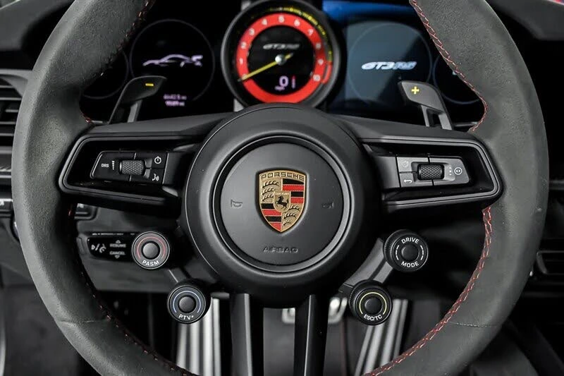 2024 Porsche 992 GT3 RS - Image 28 of 31