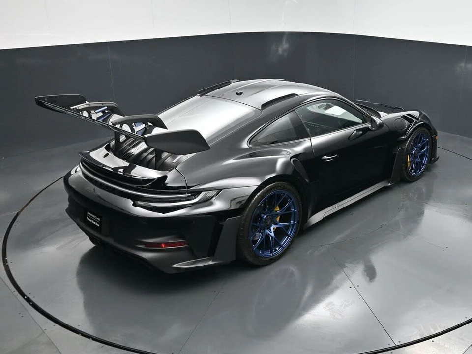 2024 Porsche 992 GT3 RS - Image 16 of 31