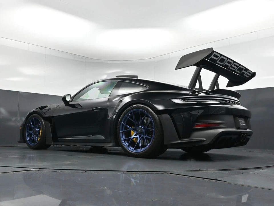 2024 Porsche 992 GT3 RS - Image 22 of 31