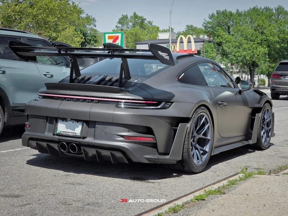 2024 Porsche 992 GT3 RS - Image 5 of 26