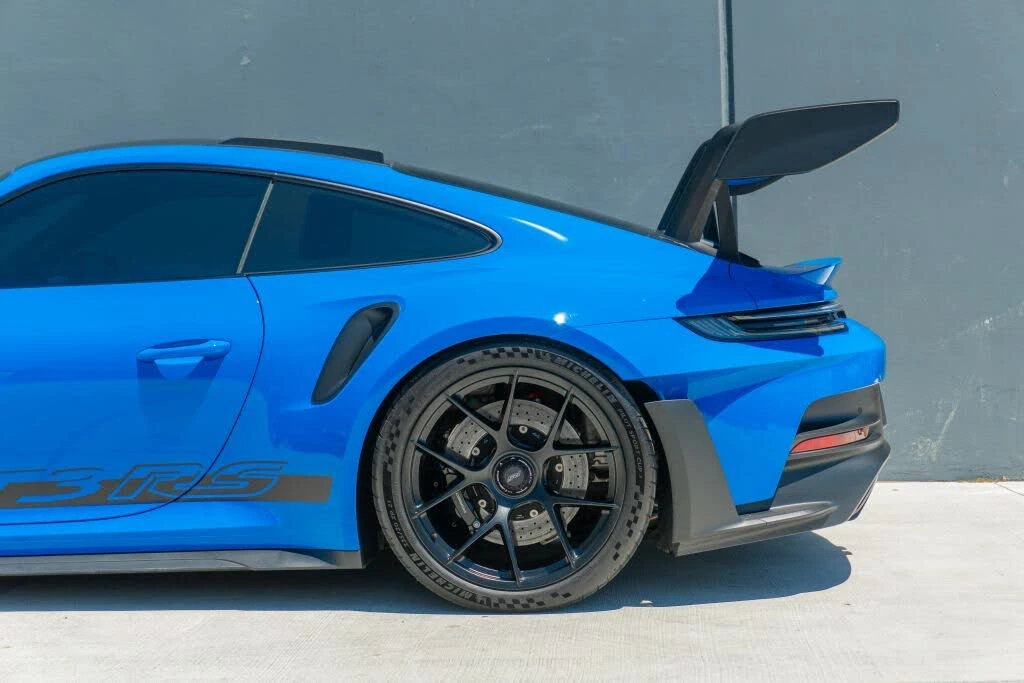 2024 Porsche 992 GT3 RS - Image 18 of 31