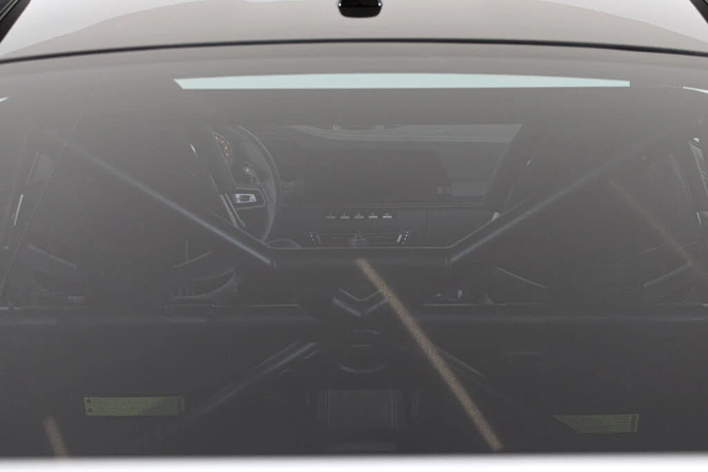 2024 Porsche 992 GT3 RS - Image 25 of 31