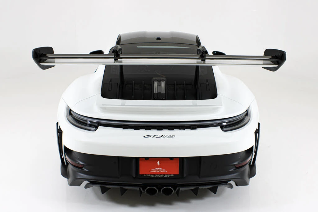 2024 Porsche 992 GT3 RS - Image 24 of 31