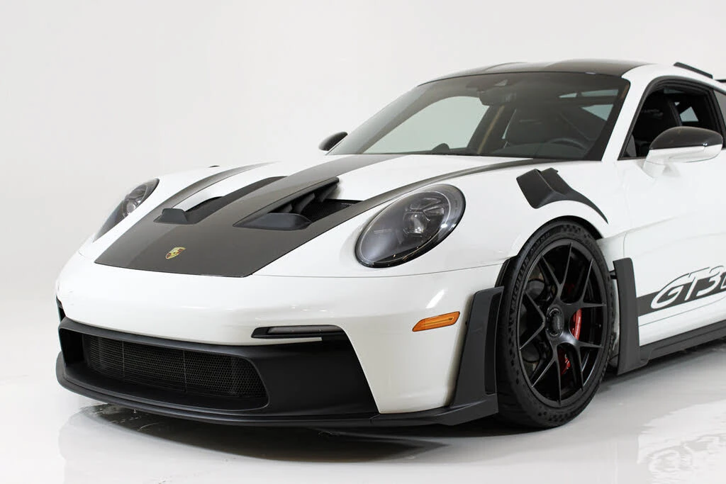 2024 Porsche 992 GT3 RS - Image 11 of 31