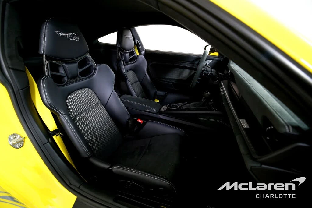 2024 Porsche 992 GT3 RS - Image 19 of 31