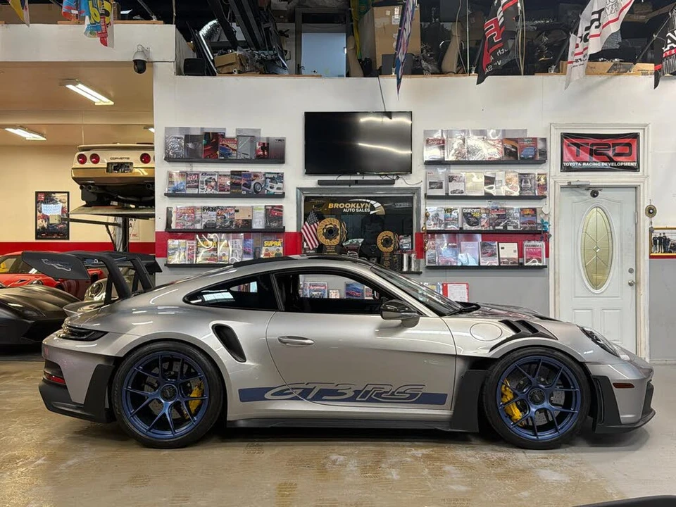 2024 Porsche 992 GT3 RS - Image 5 of 29