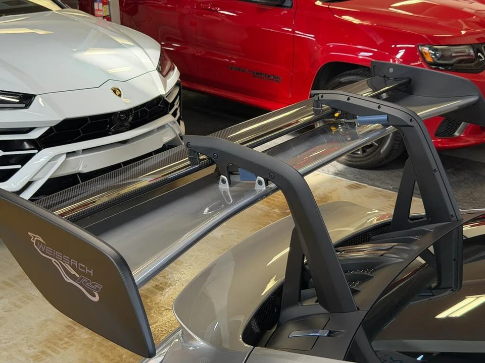 2024 Porsche 992 GT3 RS - Image 18 of 29