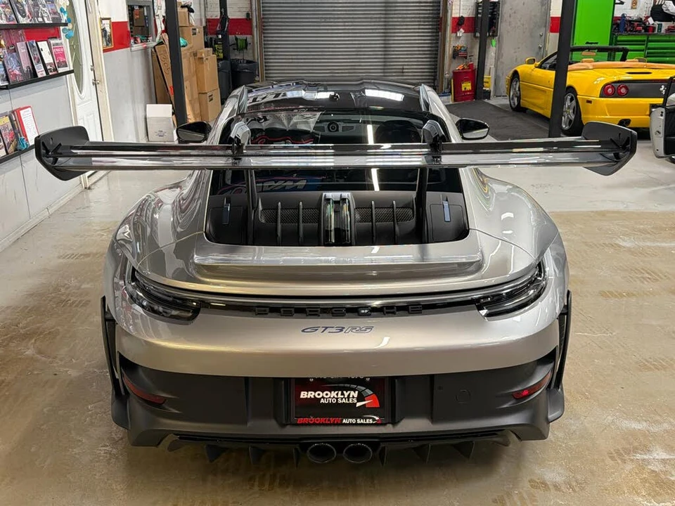 2024 Porsche 992 GT3 RS - Image 9 of 29