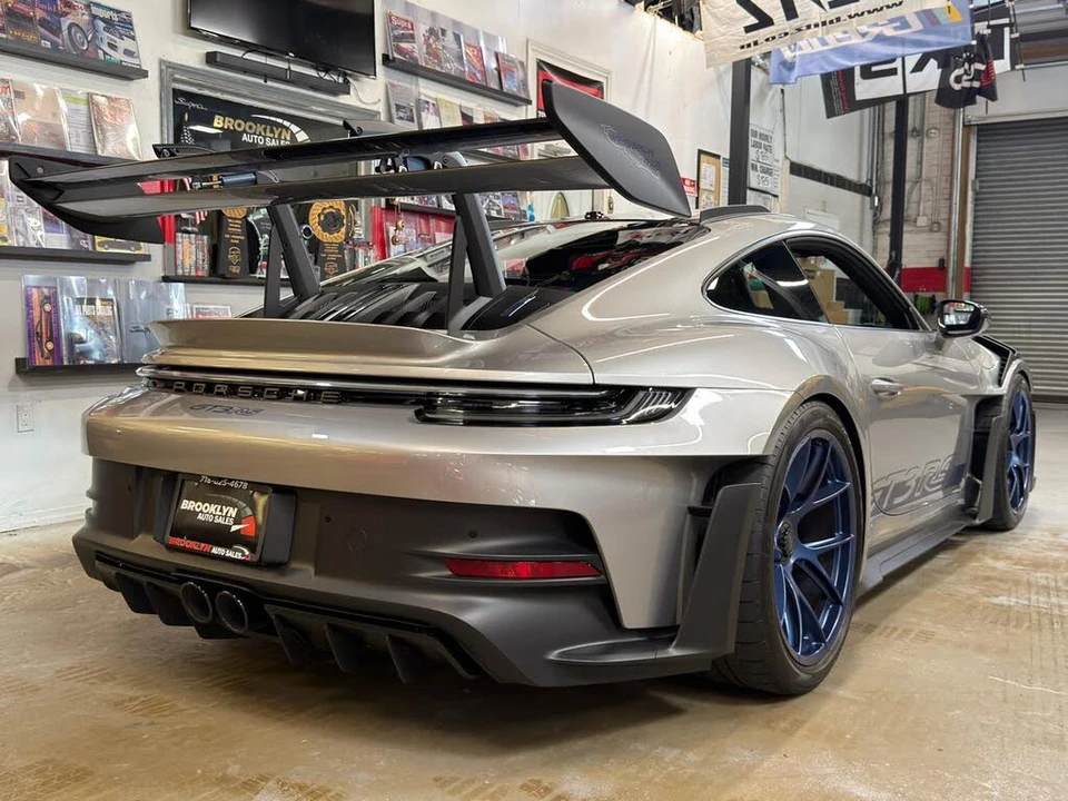 2024 Porsche 992 GT3 RS - Image 7 of 29