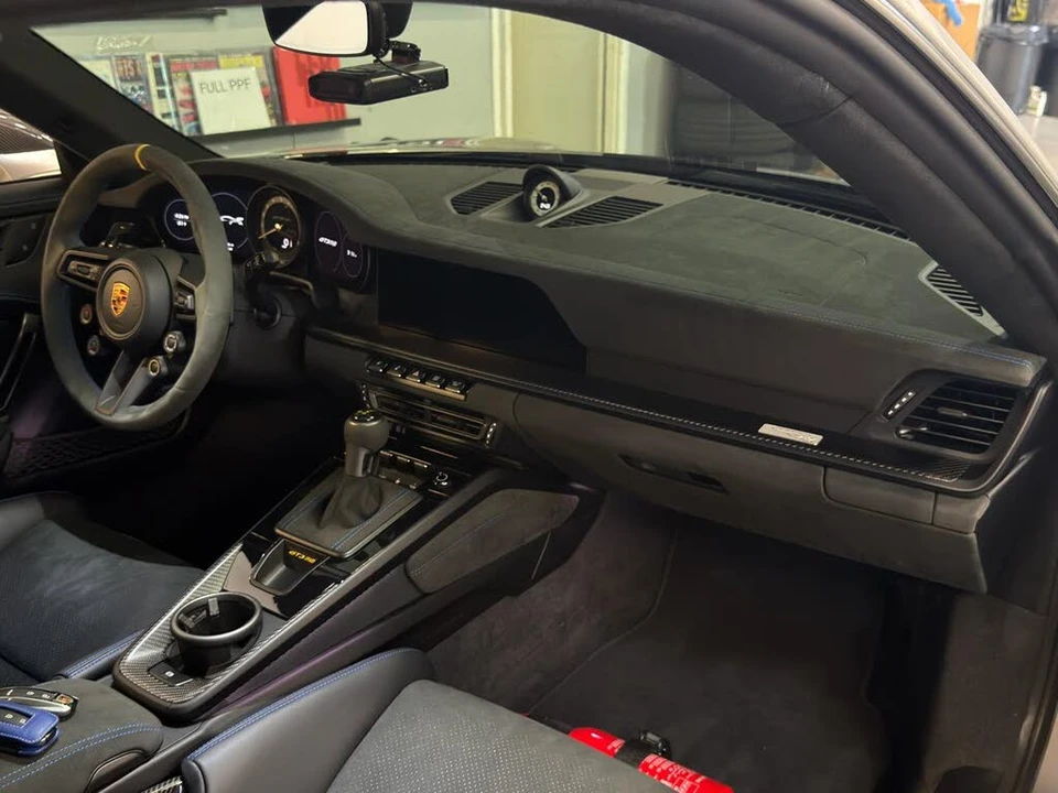 2024 Porsche 992 GT3 RS - Image 17 of 29