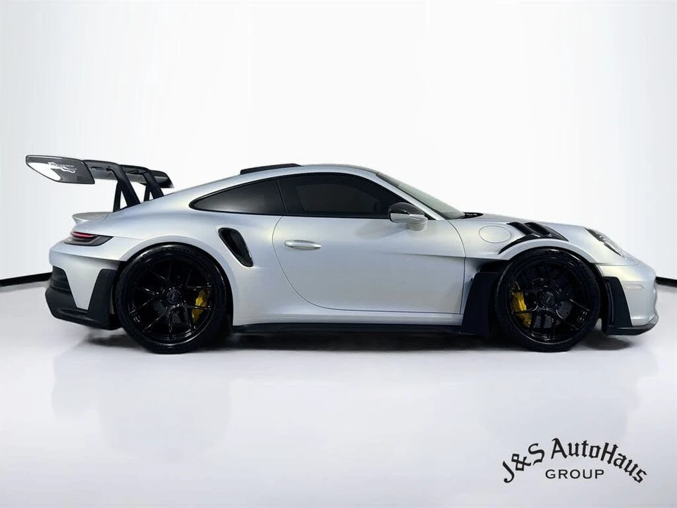 2024 Porsche 992 GT3 RS - Image 8 of 31
