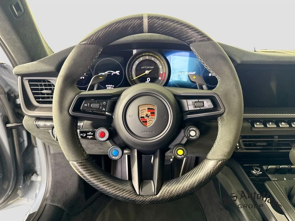 2024 Porsche 992 GT3 RS - Image 12 of 31