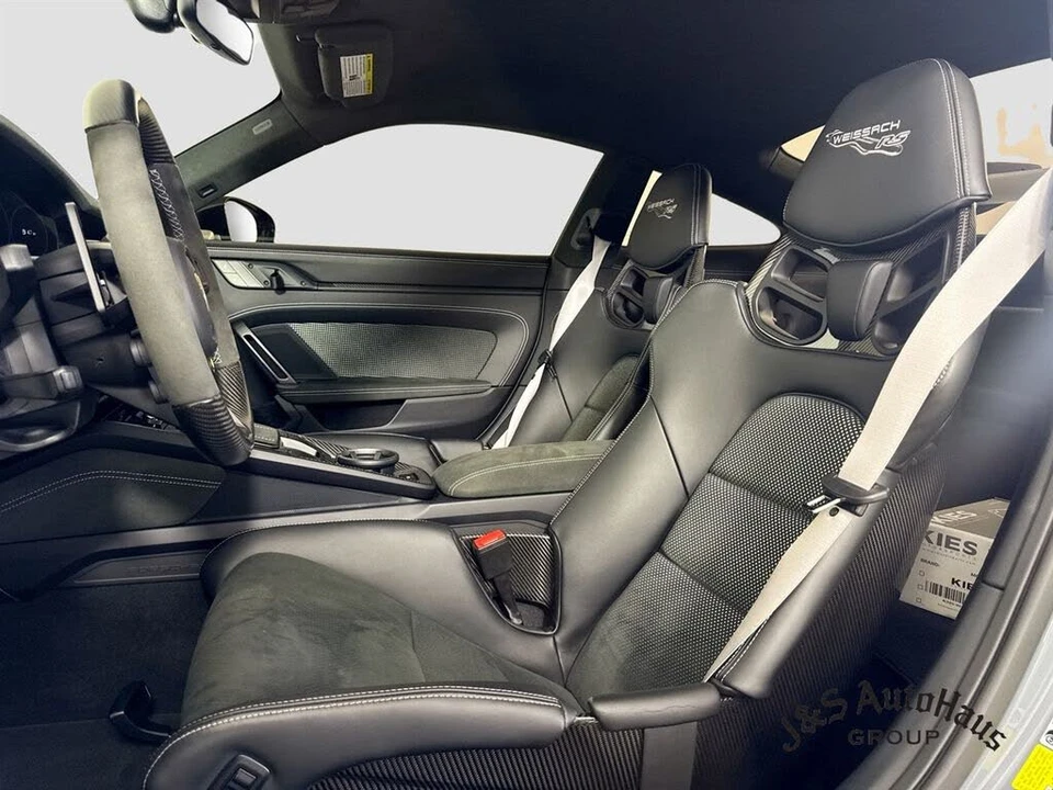 2024 Porsche 992 GT3 RS - Image 11 of 31