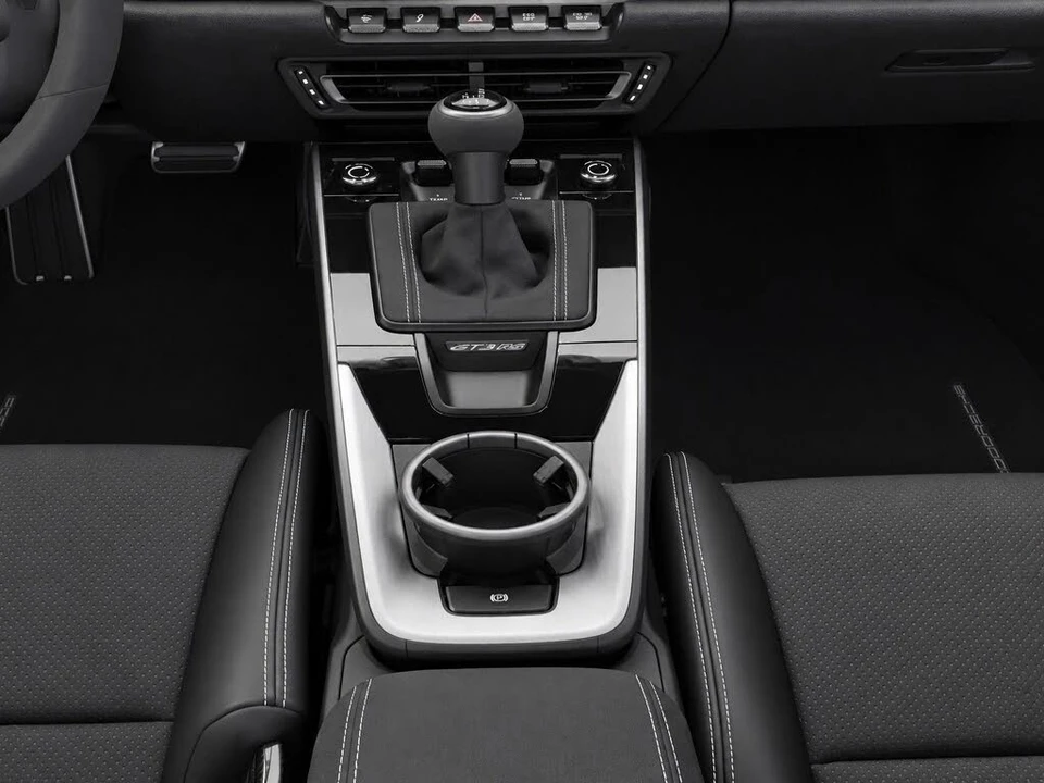 2024 Porsche 992 GT3 RS - Image 24 of 31