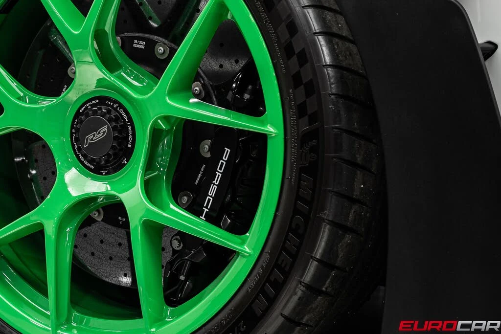 2024 Porsche 992 GT3 RS - Image 26 of 31