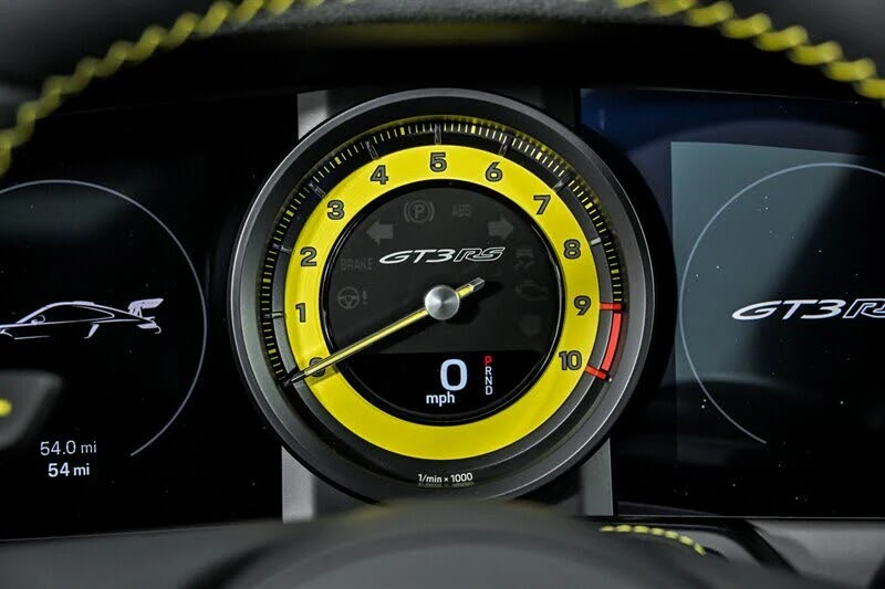 2024 Porsche 992 GT3 RS - Image 28 of 31