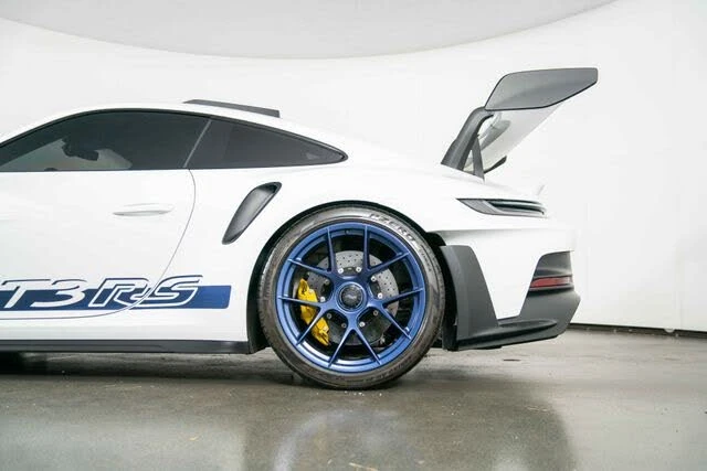 2024 Porsche 992 GT3 RS - Image 12 of 31
