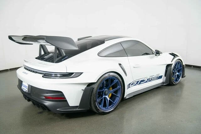 2024 Porsche 992 GT3 RS - Image 7 of 31