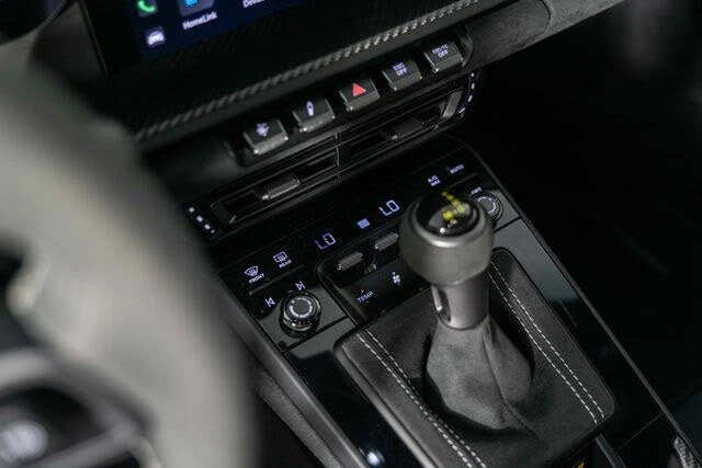 2024 Porsche 992 GT3 RS - Image 21 of 31