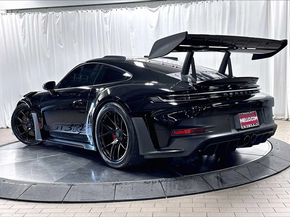 2024 Porsche 992 GT3 RS - Image 3 of 31