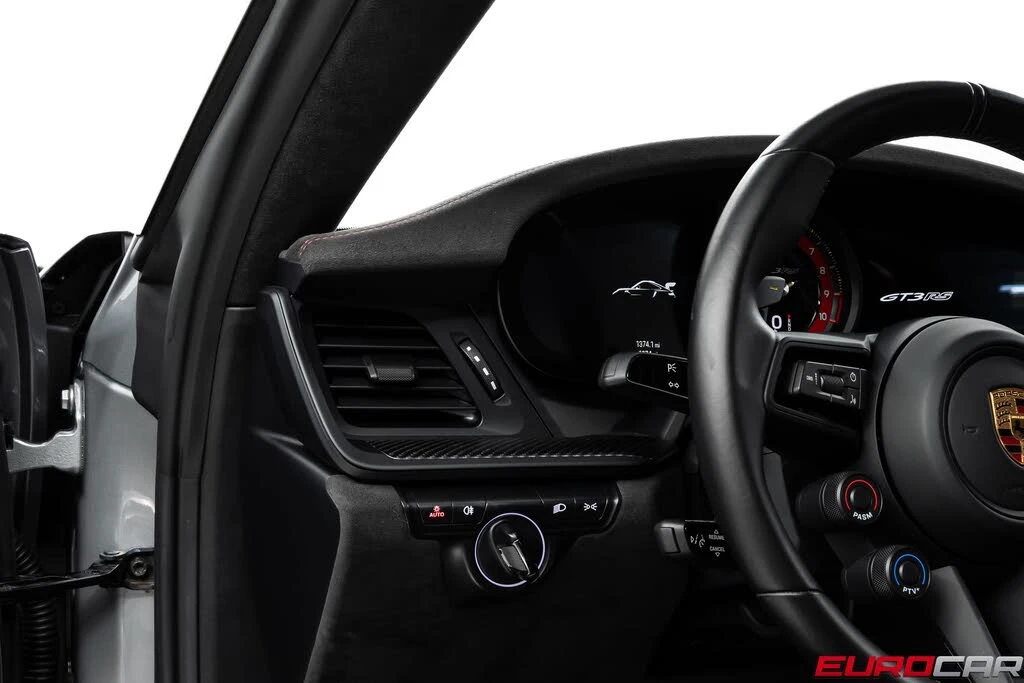 2024 Porsche 992 GT3 RS - Image 30 of 31