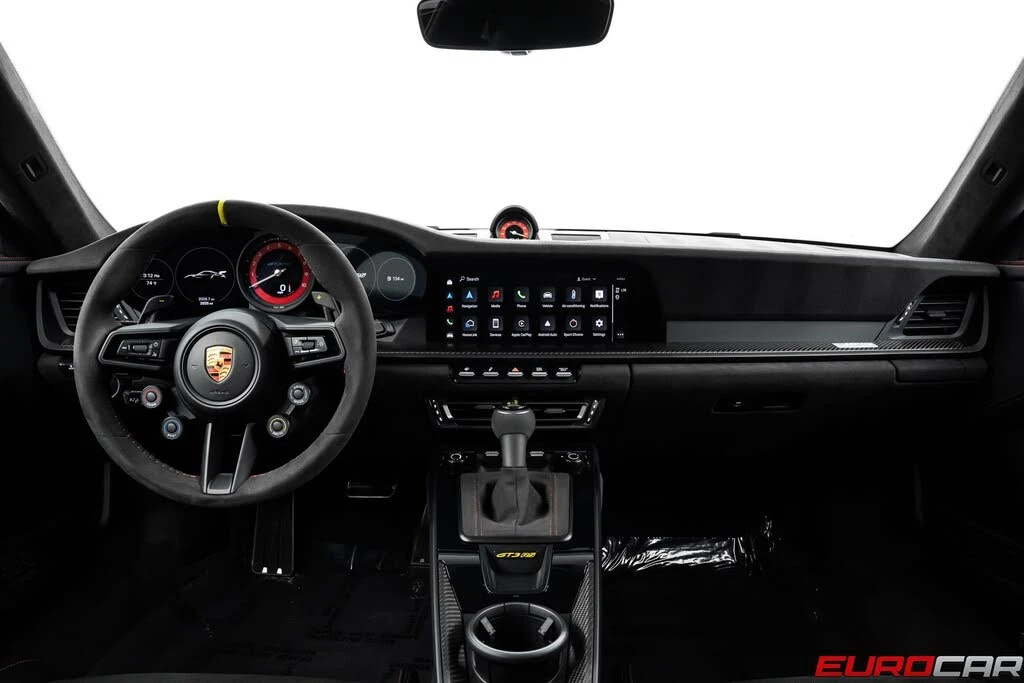 2024 Porsche 992 GT3 RS - Image 29 of 31