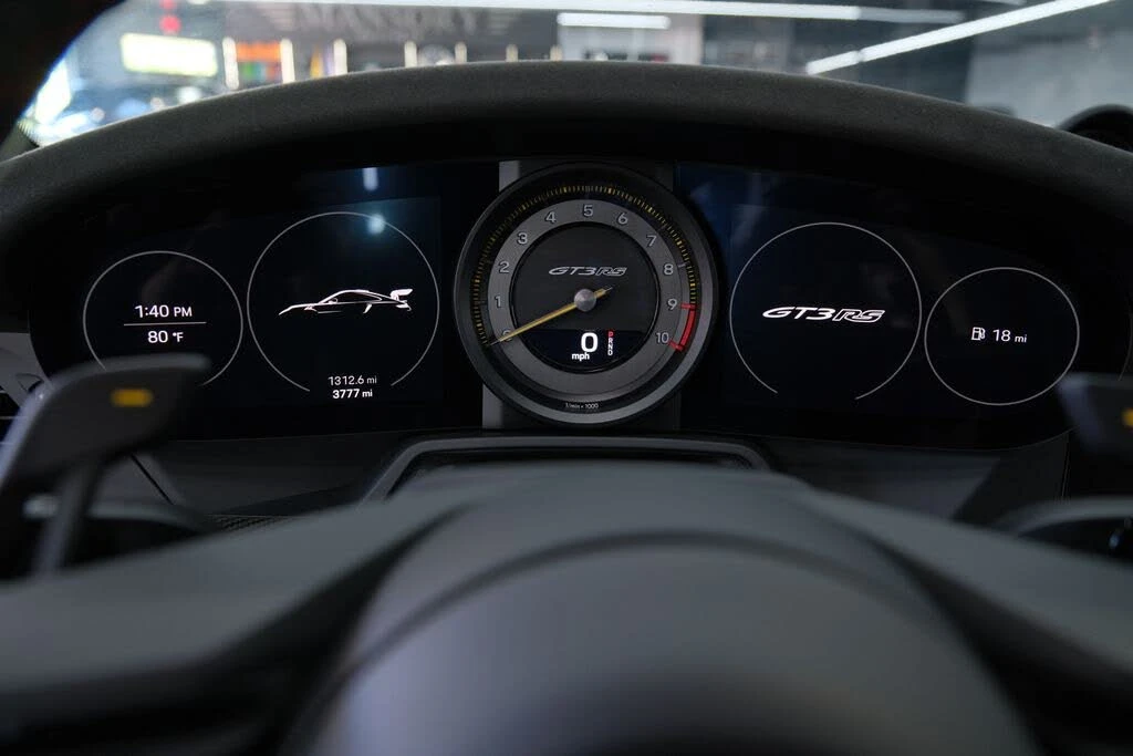 2024 Porsche 992 GT3 RS - Image 27 of 28