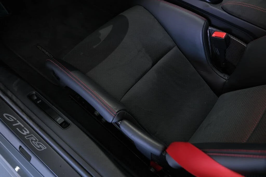 2024 Porsche 992 GT3 RS - Image 26 of 28