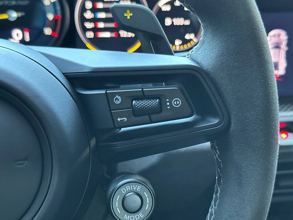 2024 Porsche 992 GT3 RS - Image 29 of 31