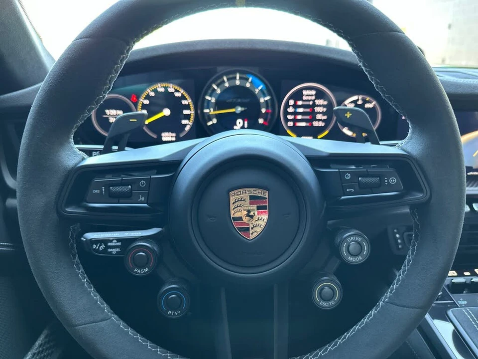 2024 Porsche 992 GT3 RS - Image 27 of 31