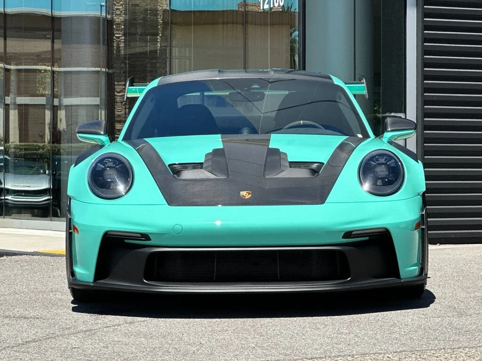 2024 Porsche 992 GT3 RS - Image 11 of 31