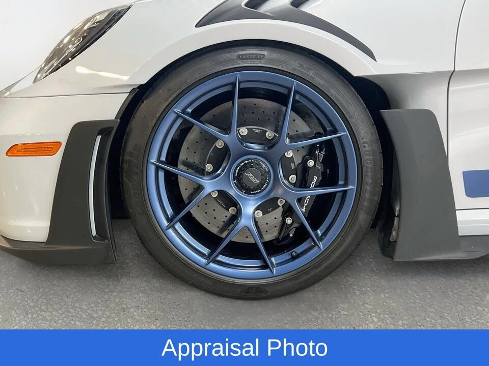 2024 Porsche 992 GT3 RS - Image 30 of 31