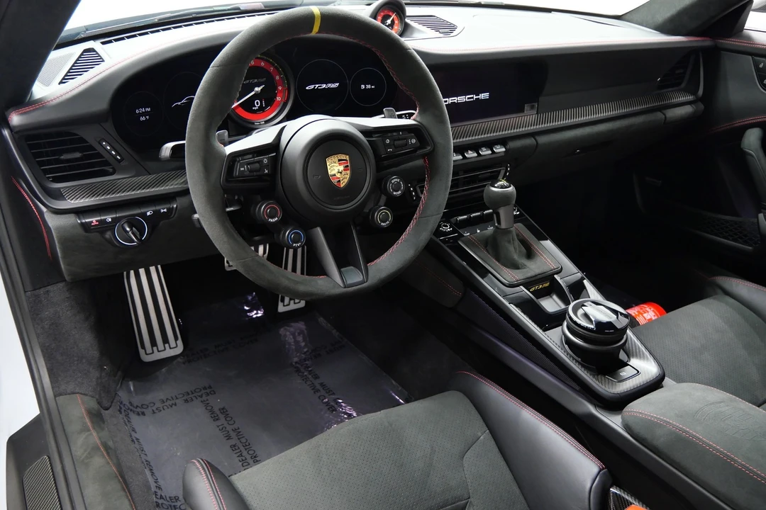 2024 Porsche 992 GT3 RS - Image 14 of 21