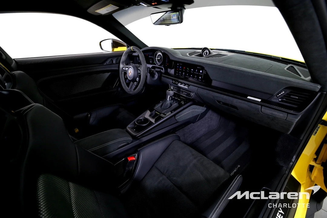 2024 Porsche 992 GT3 RS - Image 21 of 31