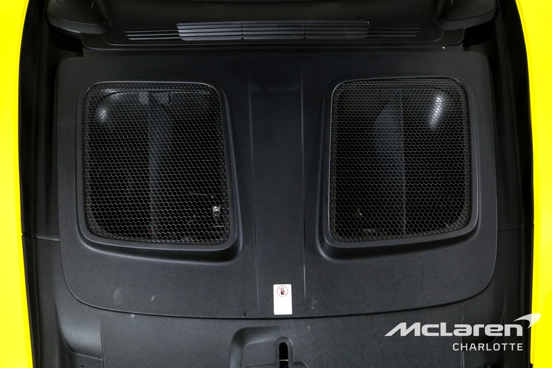 2024 Porsche 992 GT3 RS - Image 28 of 31