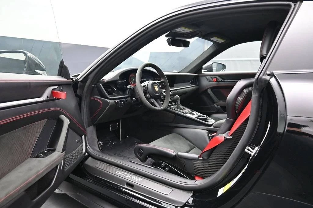 2024 Porsche 992 GT3 RS - Image 4 of 5