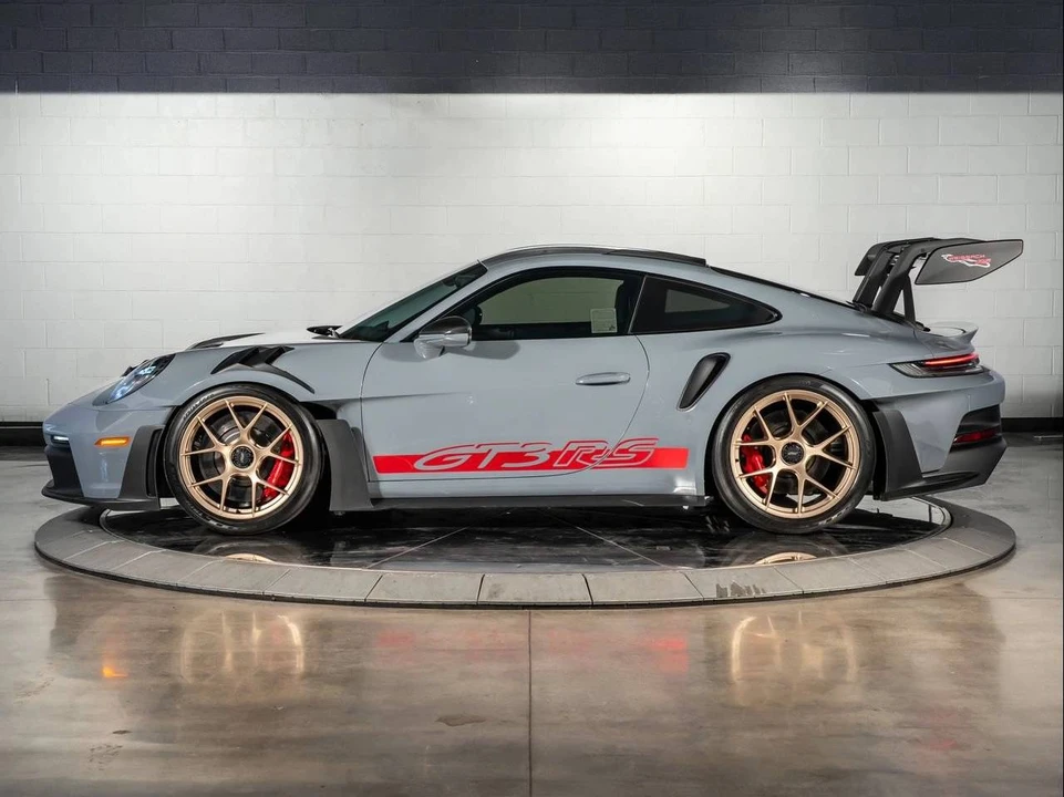 2024 Porsche 992 GT3 RS - Image 2 of 5