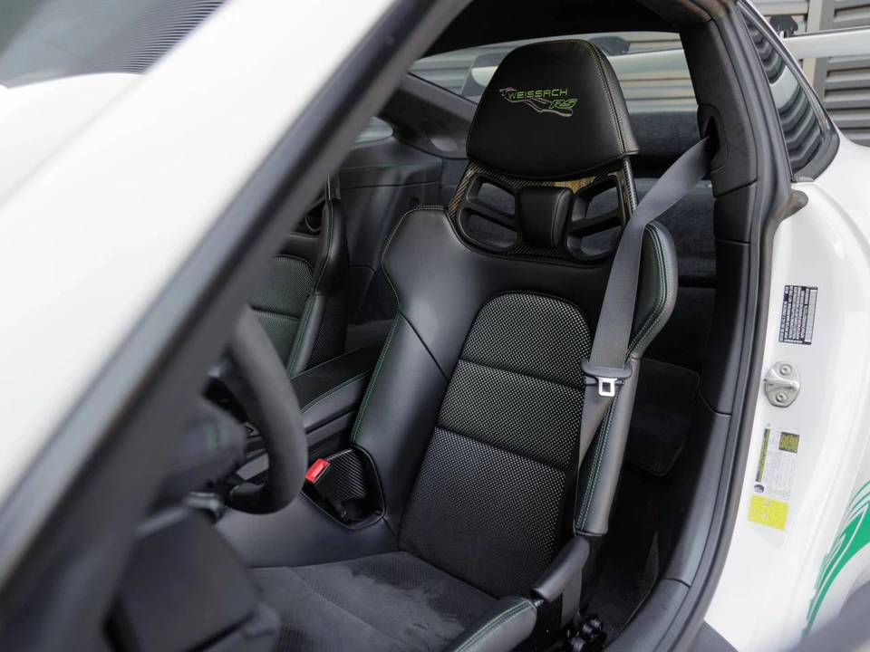2024 Porsche 992 GT3 RS - Image 5 of 5